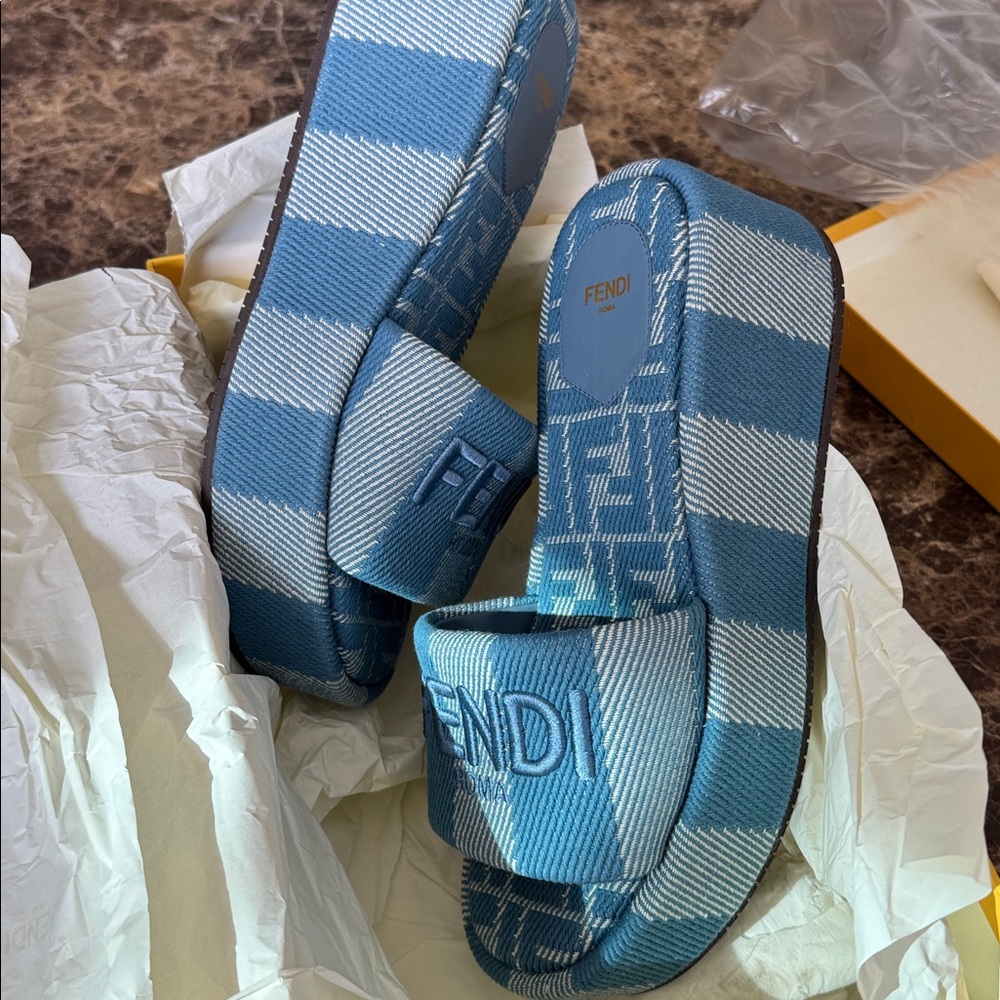 Fendi denim jacquard striped blue slide platform sandals sz 39 - Picture 7 of 10